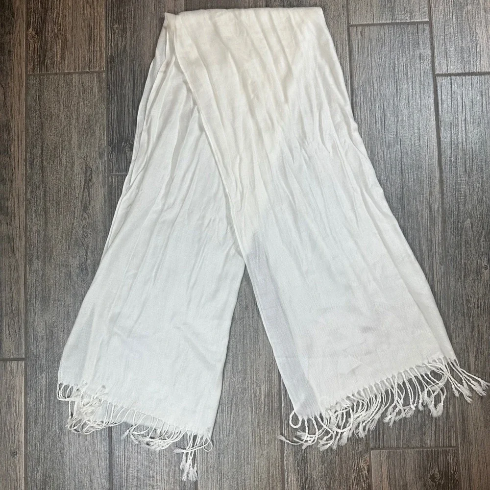 100% Pashmina White‎ Cashmere Scarf Fringe Soft Luxurious Elegant Women's